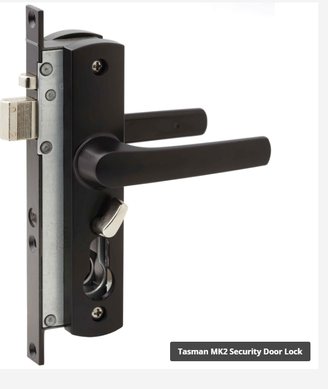 472 Door Screens - Tasman Lock and Handle